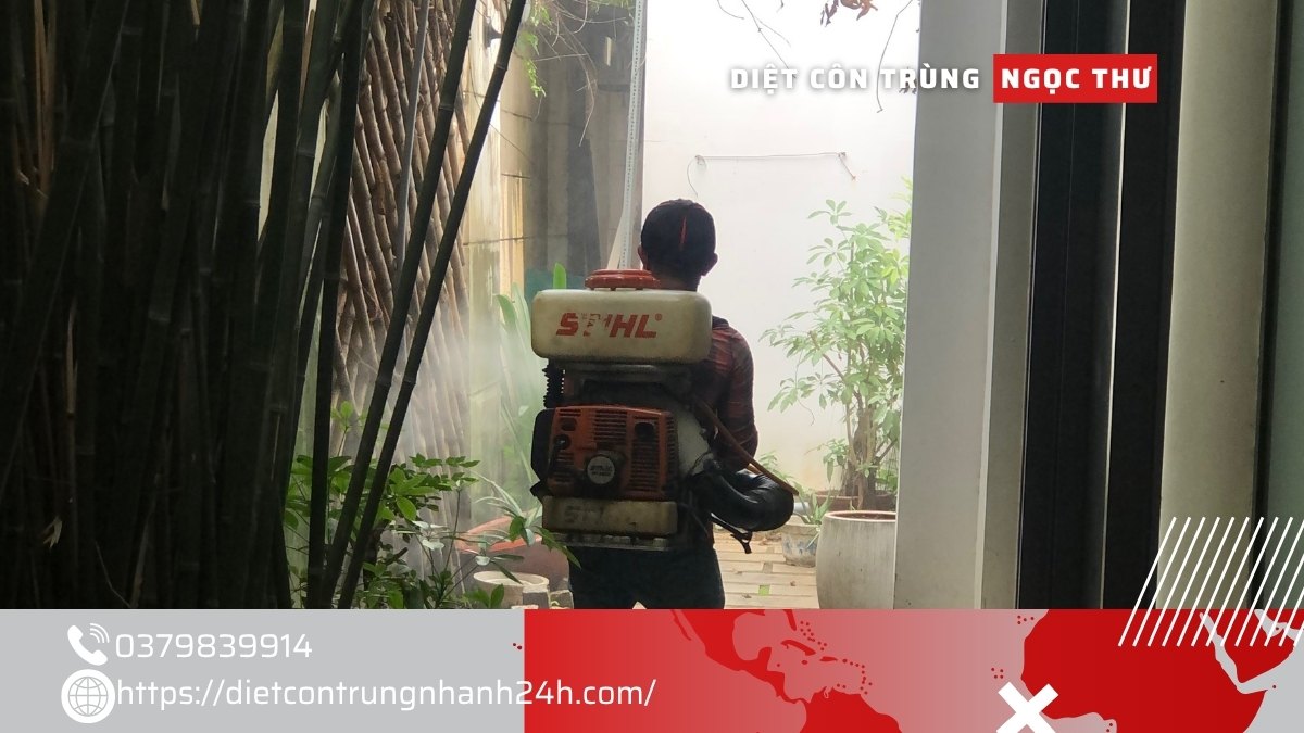 phun thuốc muỗi tại quận 3