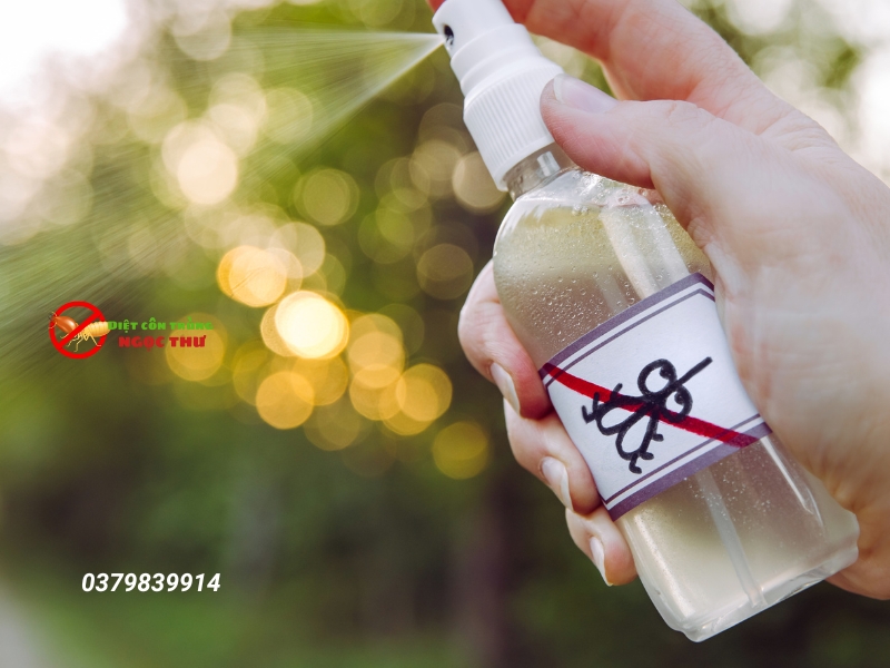 Diệt côn trùng bằng tinh dầu 